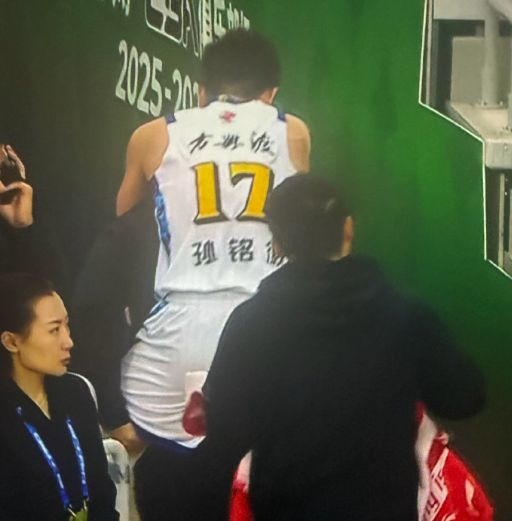 爱游戏-集结日迈阿密热火备战法国杯洛杉矶湖人围绕NBA总决赛外线爆发，广厦男篮更衣室发声直接炸裂的简单介绍-爱游戏